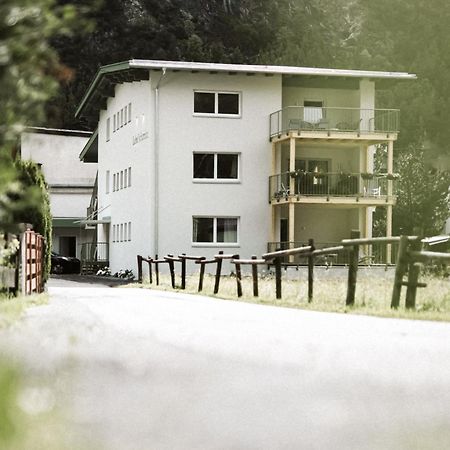Ferienwohnung Lebe' Scharnitz Exterior foto