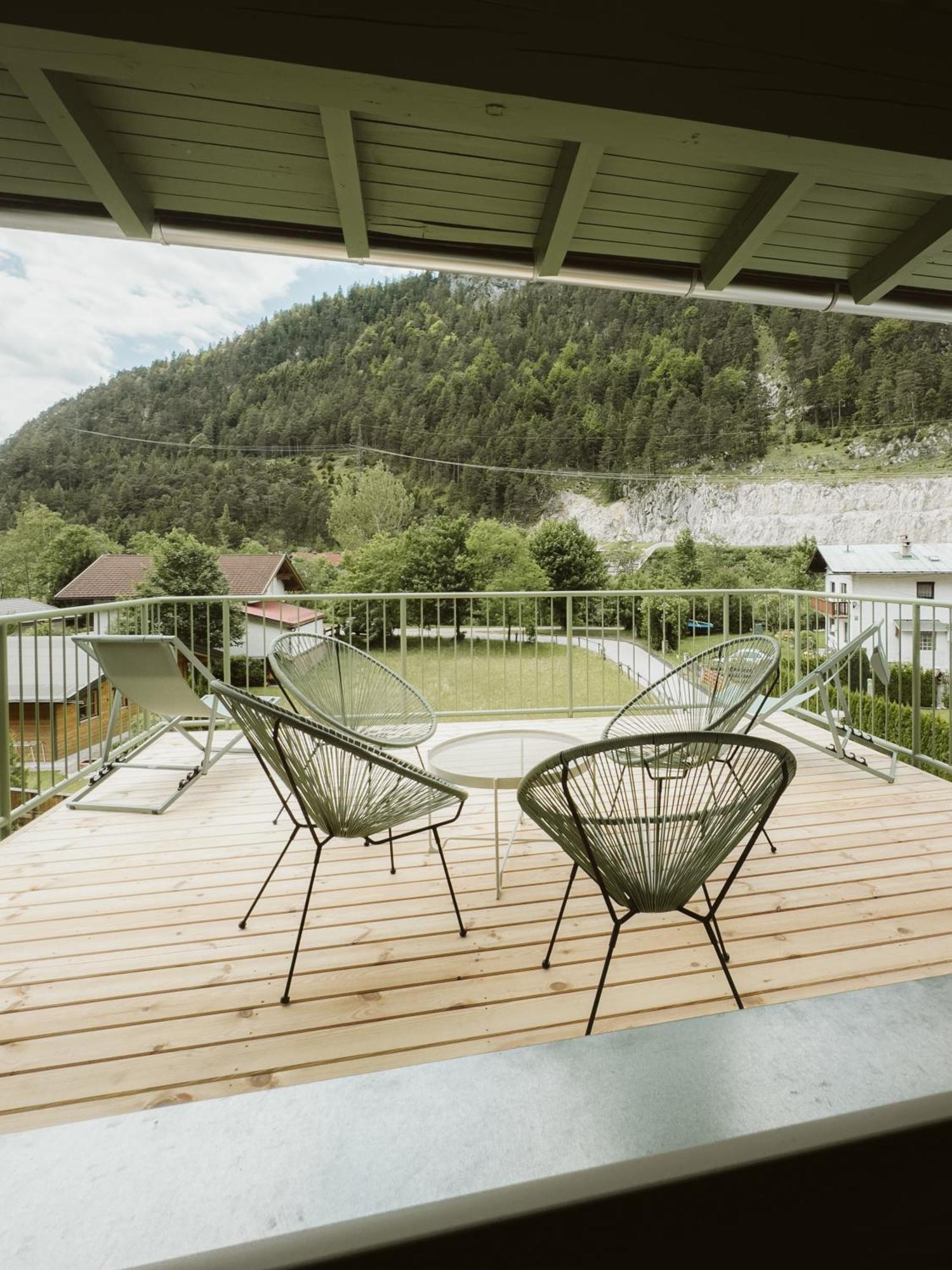 Ferienwohnung Lebe' Scharnitz Exterior foto